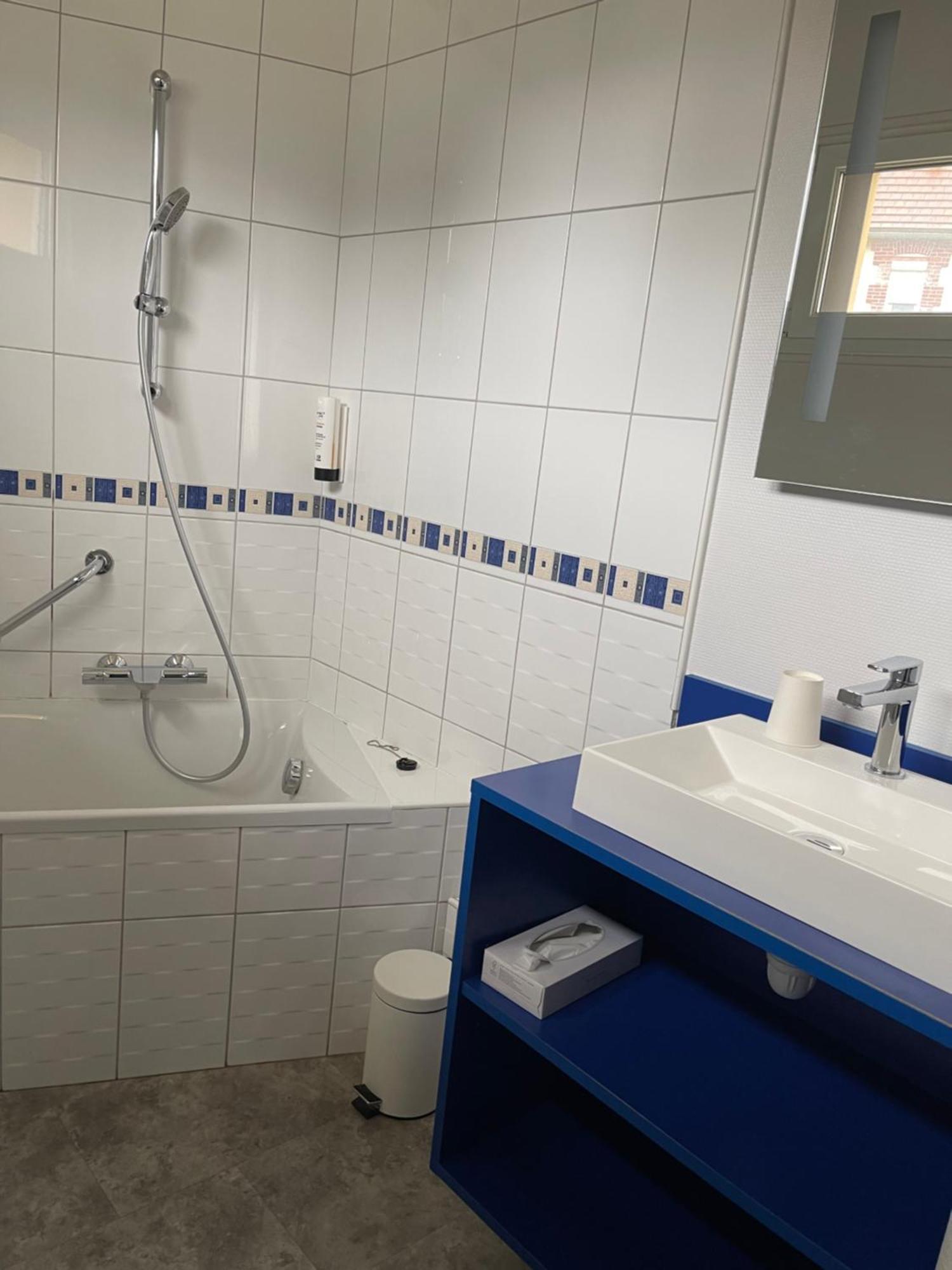 Bagnoles Hotel - Contact Hotel Bagnoles de l'Orne Normandie Экстерьер фото